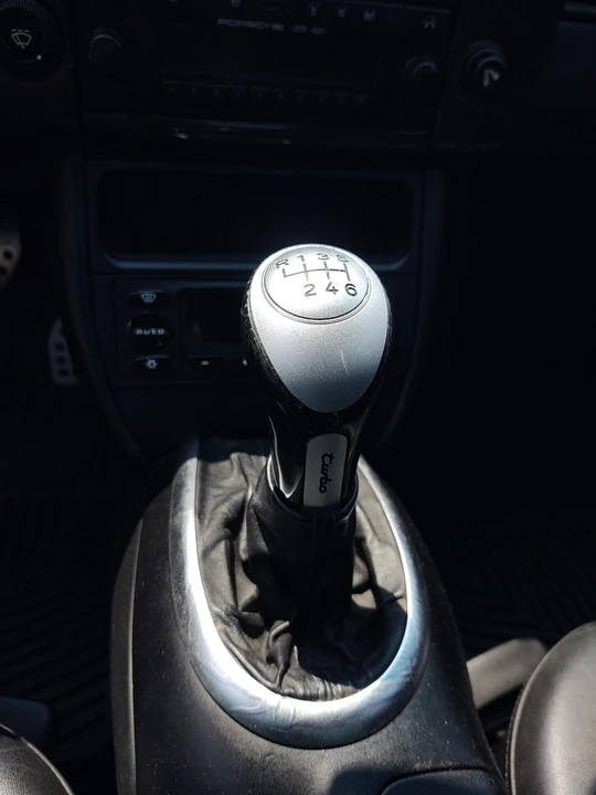 2001 Porsche 996 Turbo - Image 29 of 31