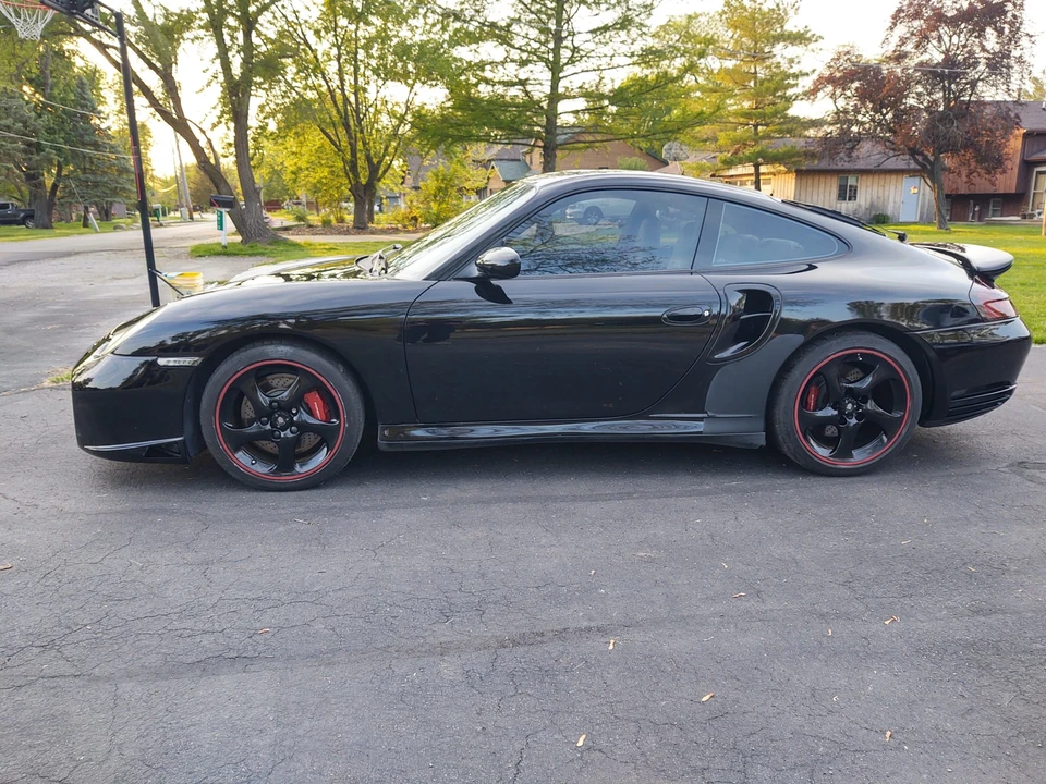 2001 Porsche 996 Turbo - Image 8 of 31