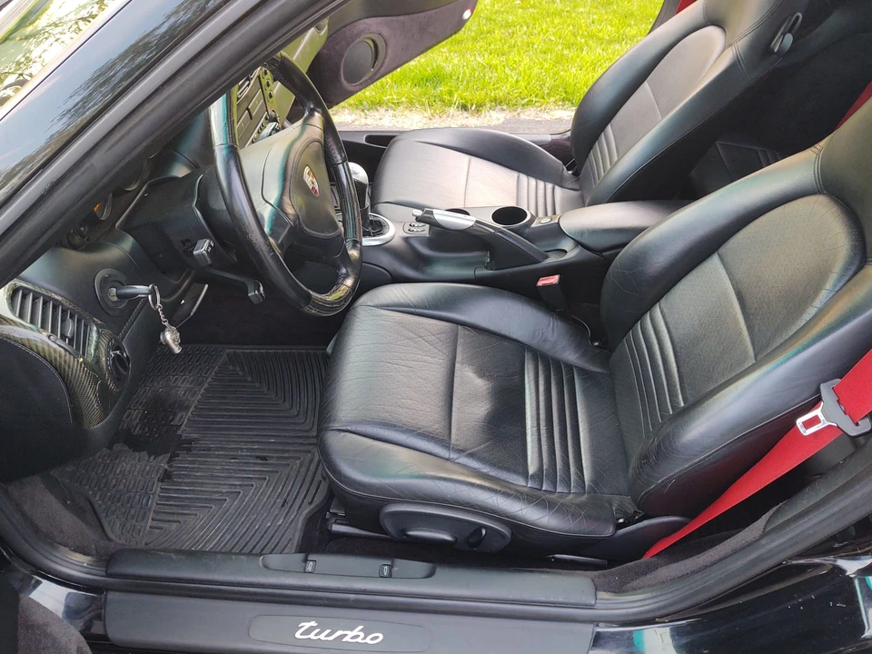 2001 Porsche 996 Turbo - Image 18 of 31