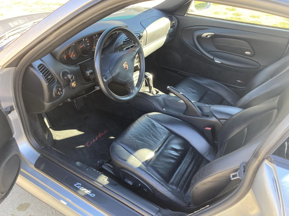 2001 Porsche 996 Turbo - Image 20 of 31