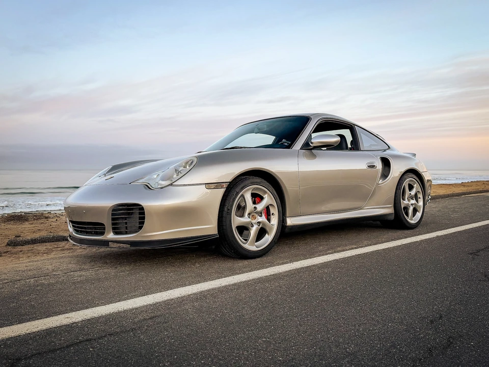 2001 Porsche 996 Turbo - Image 5 of 31