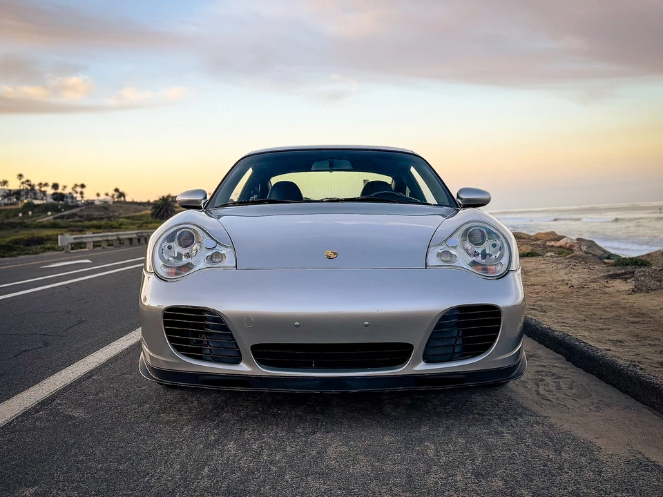 2001 Porsche 996 Turbo - Image 8 of 31