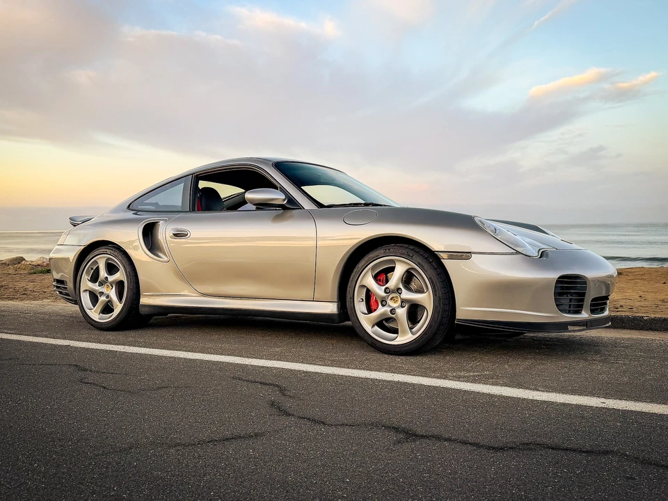 2001 Porsche 996 Turbo - Image 16 of 31