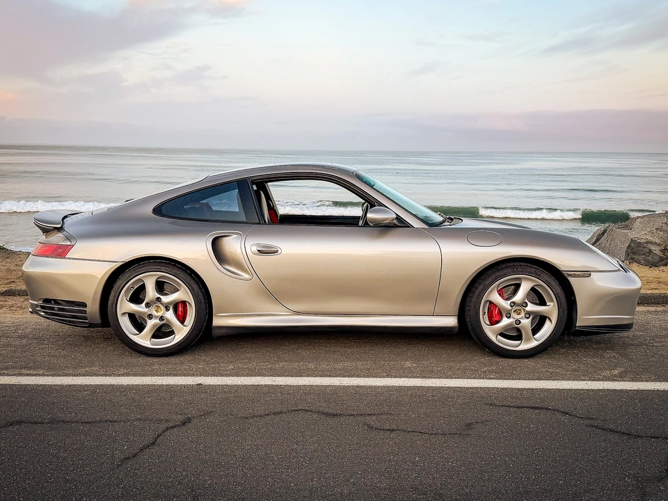 2001 Porsche 996 Turbo - Image 18 of 31