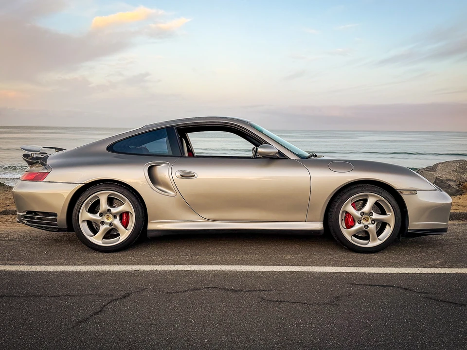 2001 Porsche 996 Turbo - Image 19 of 31
