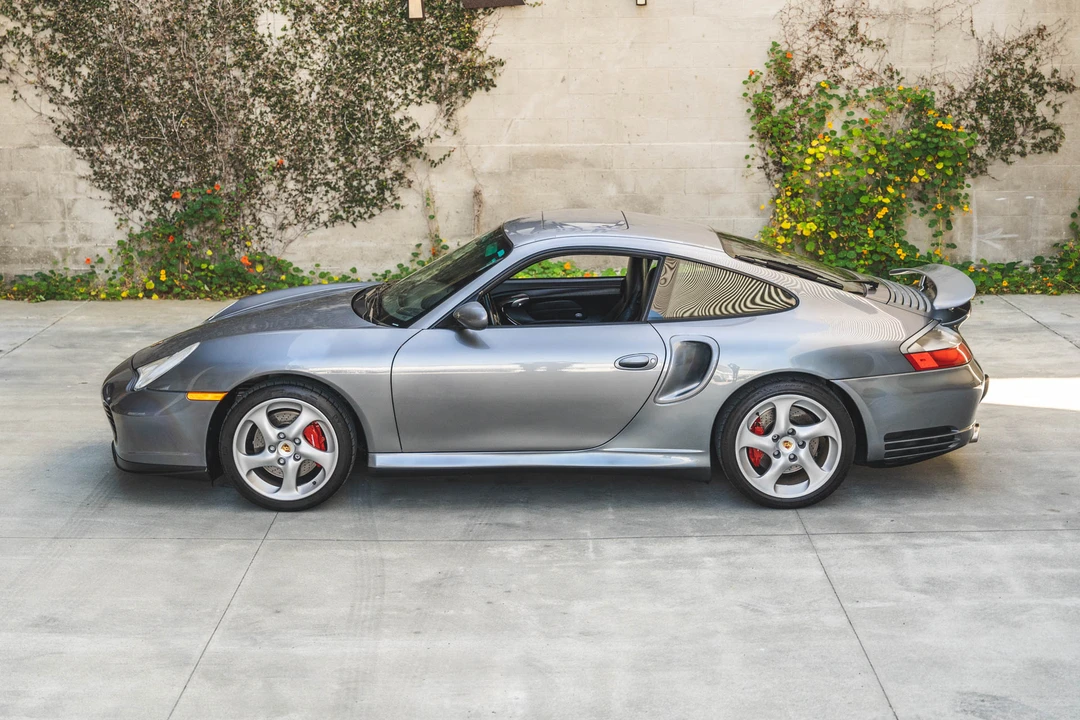 2001 Porsche 996 Turbo - Image 9 of 31