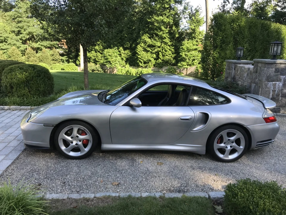 2001 Porsche 996 Turbo - Image 9 of 31