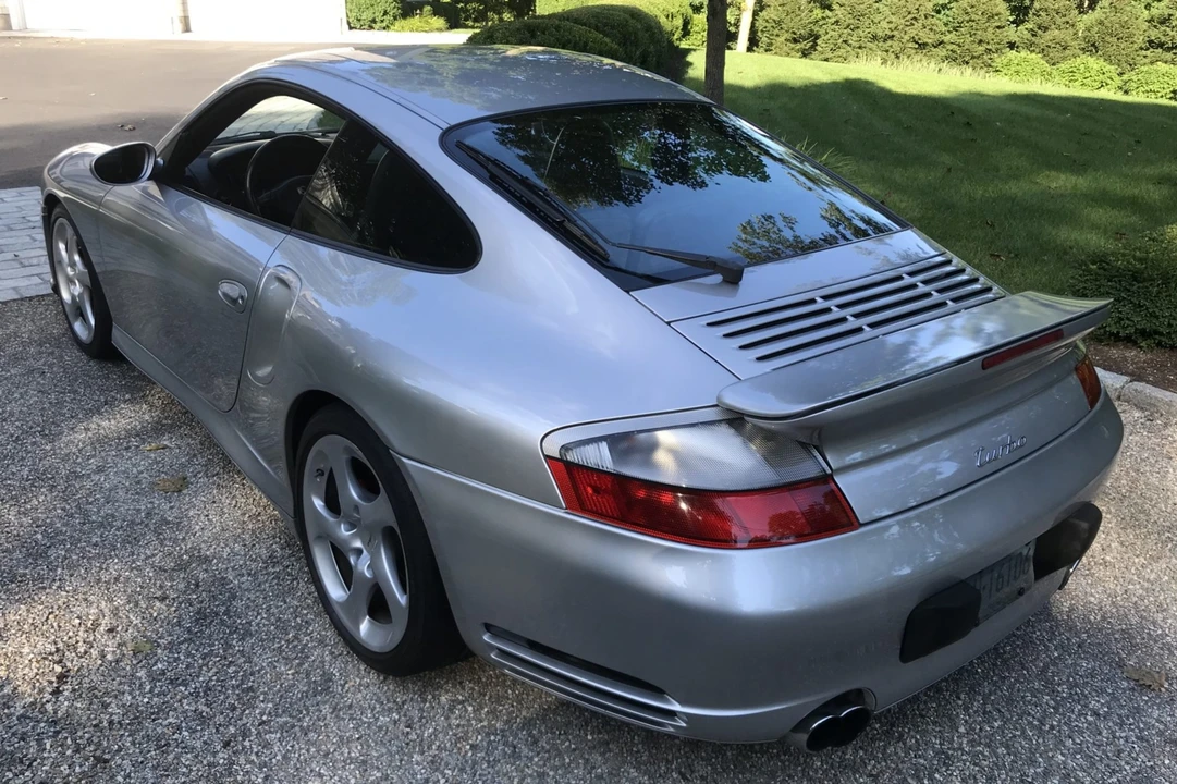 2001 Porsche 996 Turbo - Image 10 of 31