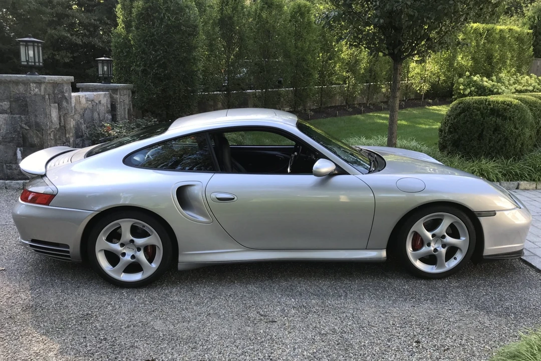 2001 Porsche 996 Turbo - Image 13 of 31
