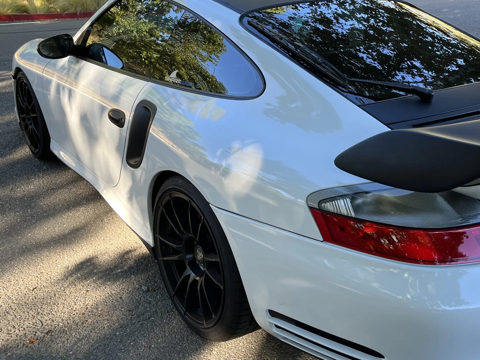 2001 Porsche 996 Turbo - Image 15 of 31