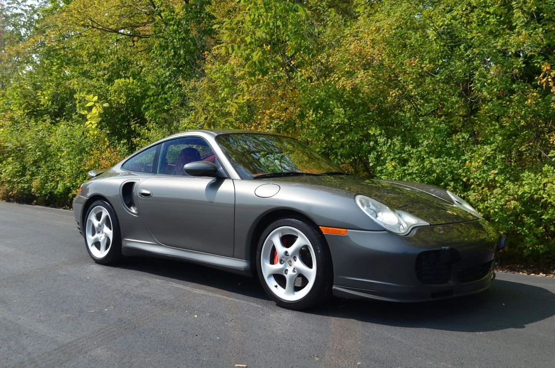 2001 Porsche 996 Turbo - Image 6 of 17