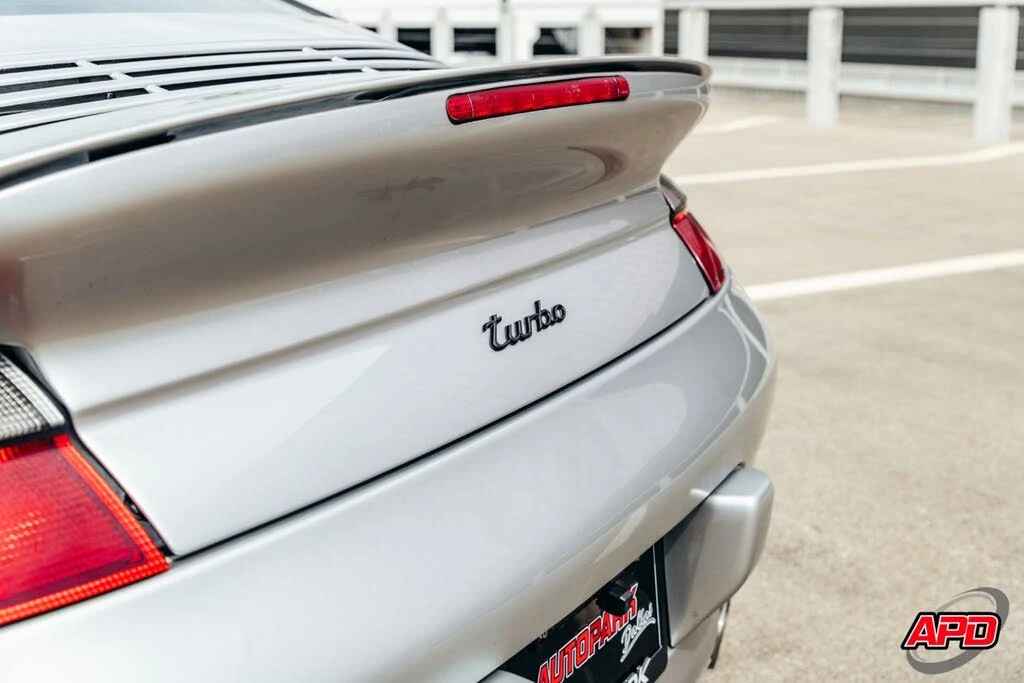 2001 Porsche 996 Turbo - Image 30 of 31
