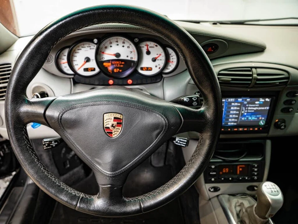 2001 Porsche 996 Turbo - Image 6 of 31