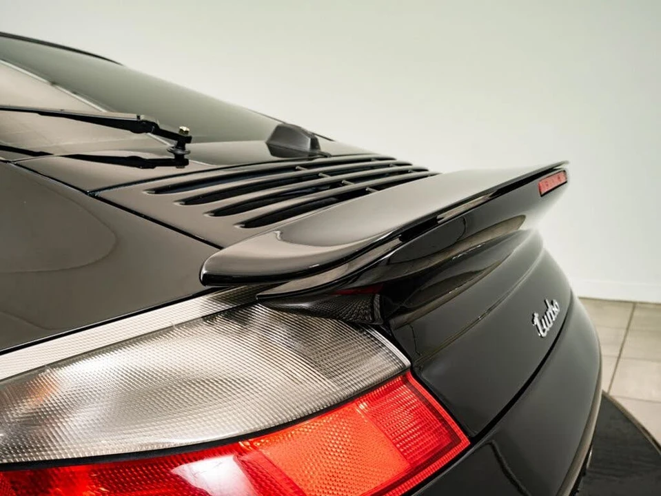 2001 Porsche 996 Turbo - Image 26 of 31