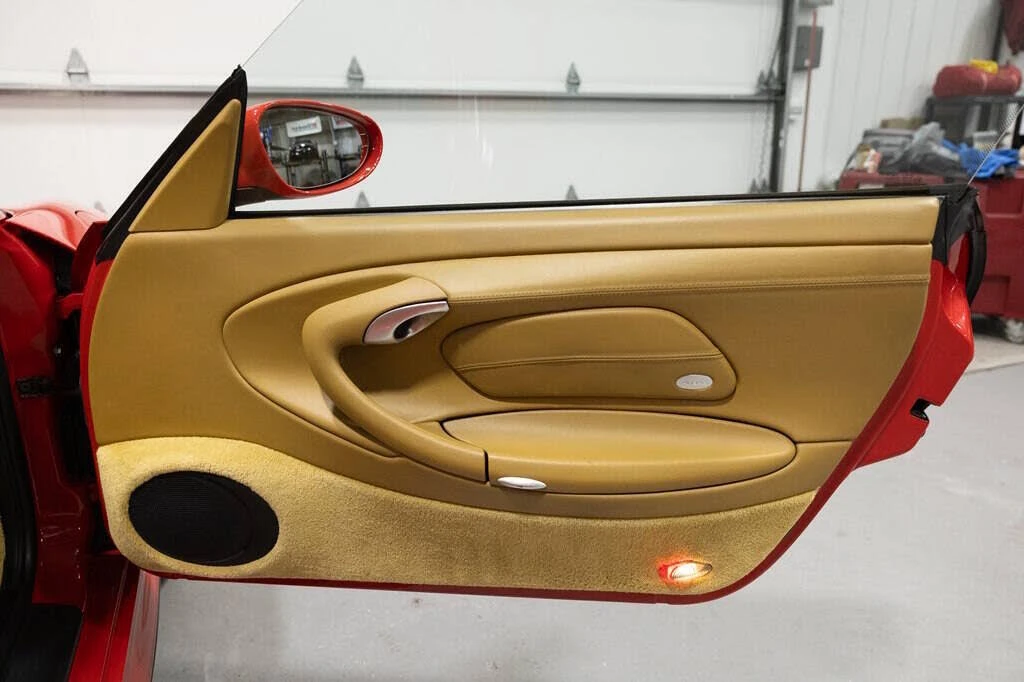 2001 Porsche 996 Turbo - Image 28 of 31