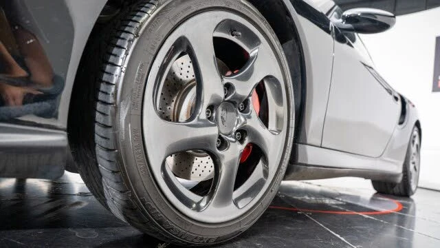 2001 Porsche 996 Turbo - Image 20 of 31