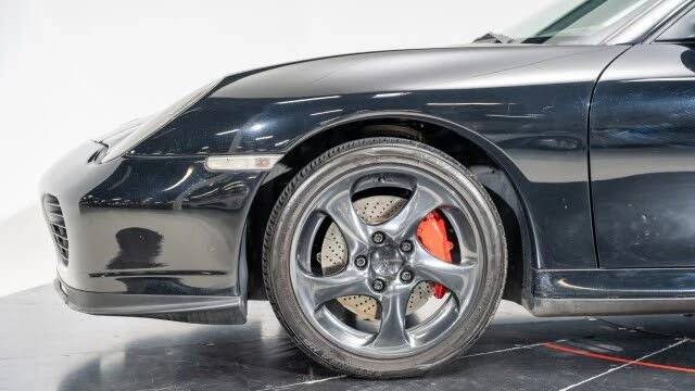 2001 Porsche 996 Turbo - Image 19 of 31