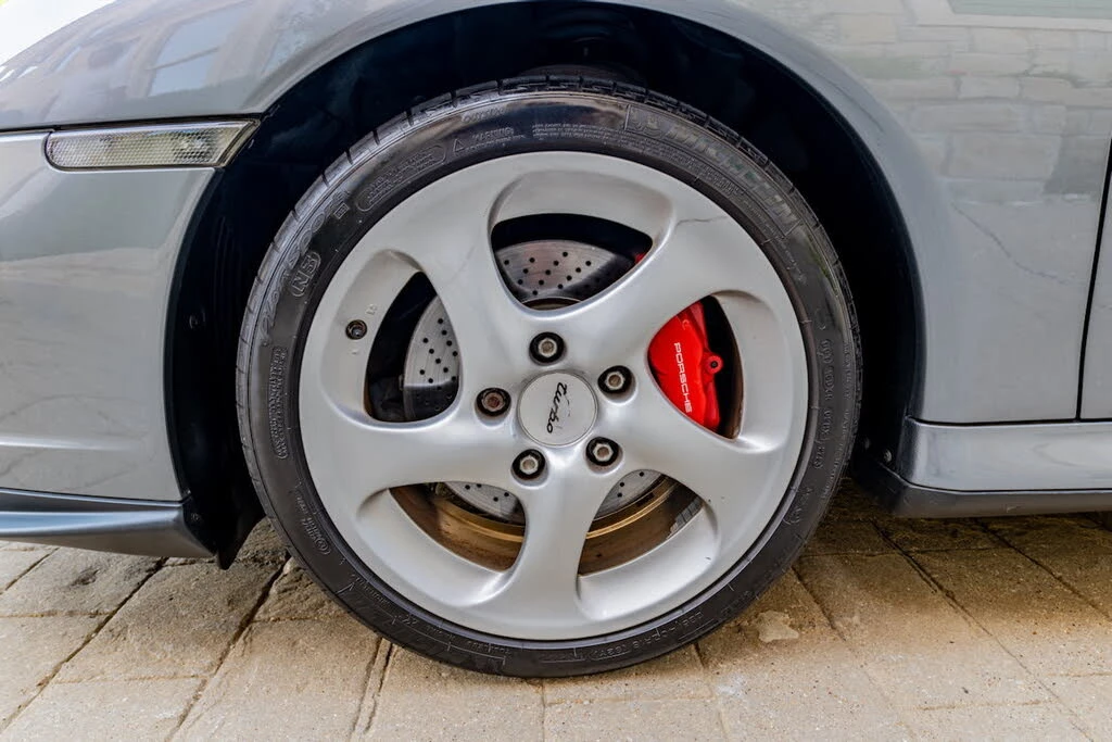 2001 Porsche 996 Turbo - Image 30 of 31