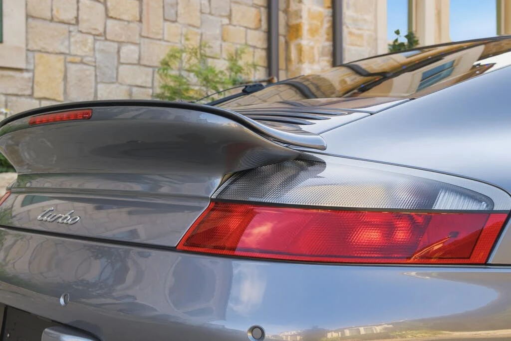 2001 Porsche 996 Turbo - Image 13 of 31
