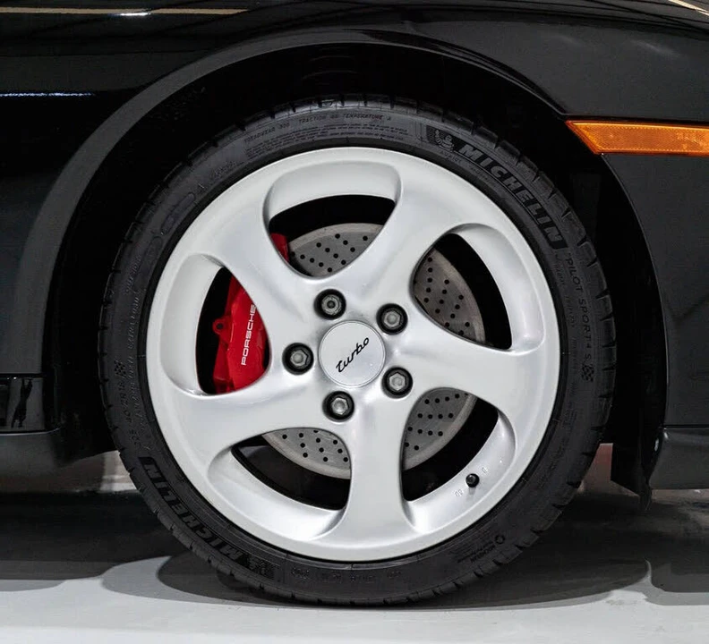 2001 Porsche 996 Turbo - Image 18 of 31