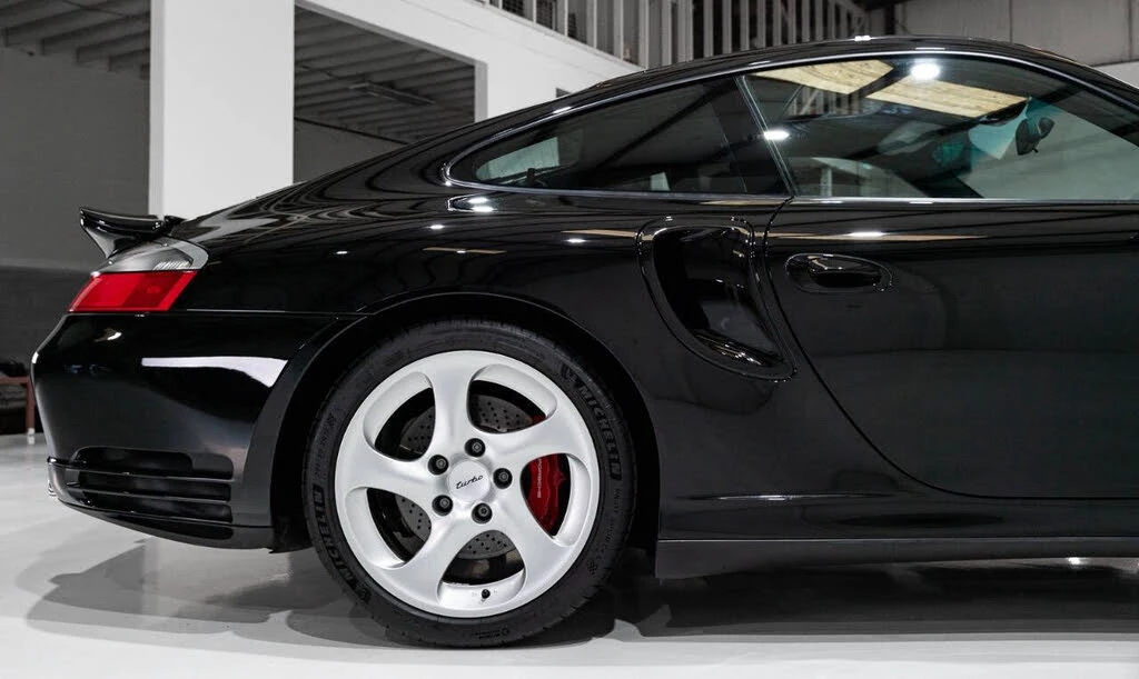 2001 Porsche 996 Turbo - Image 15 of 31