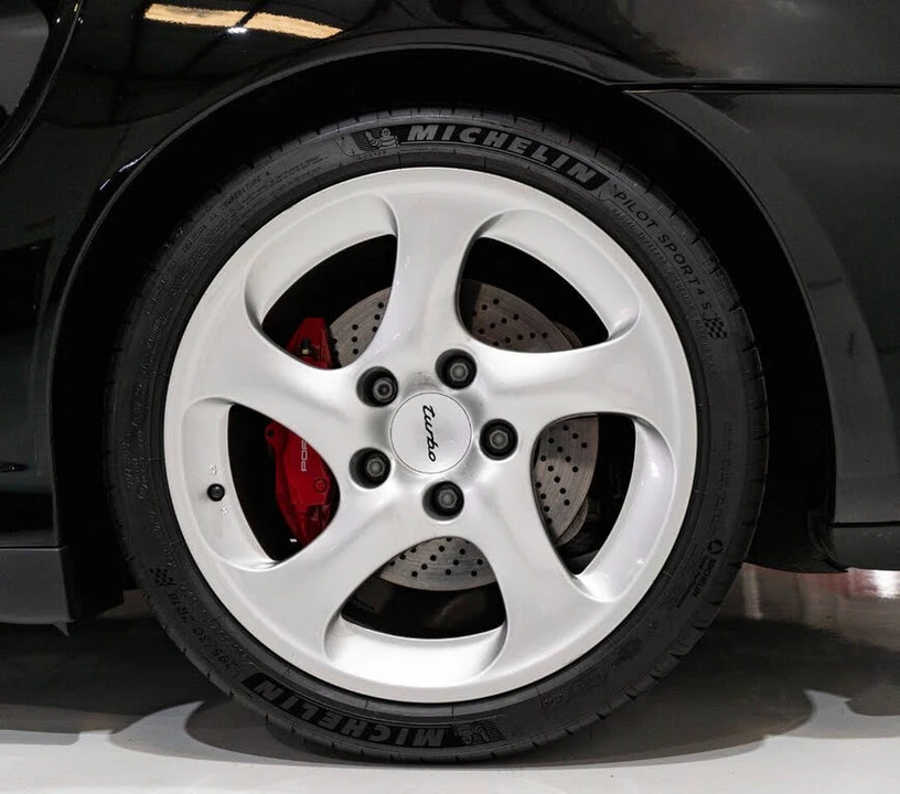 2001 Porsche 996 Turbo - Image 13 of 31