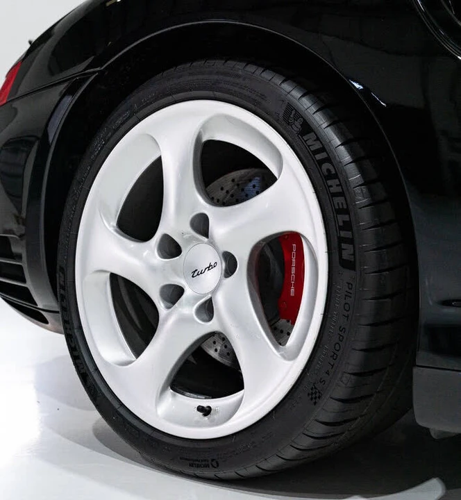 2001 Porsche 996 Turbo - Image 17 of 31