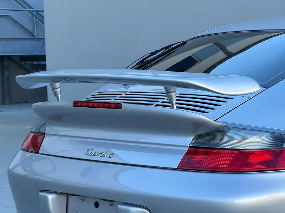 2001 Porsche 996 Turbo - Image 15 of 31