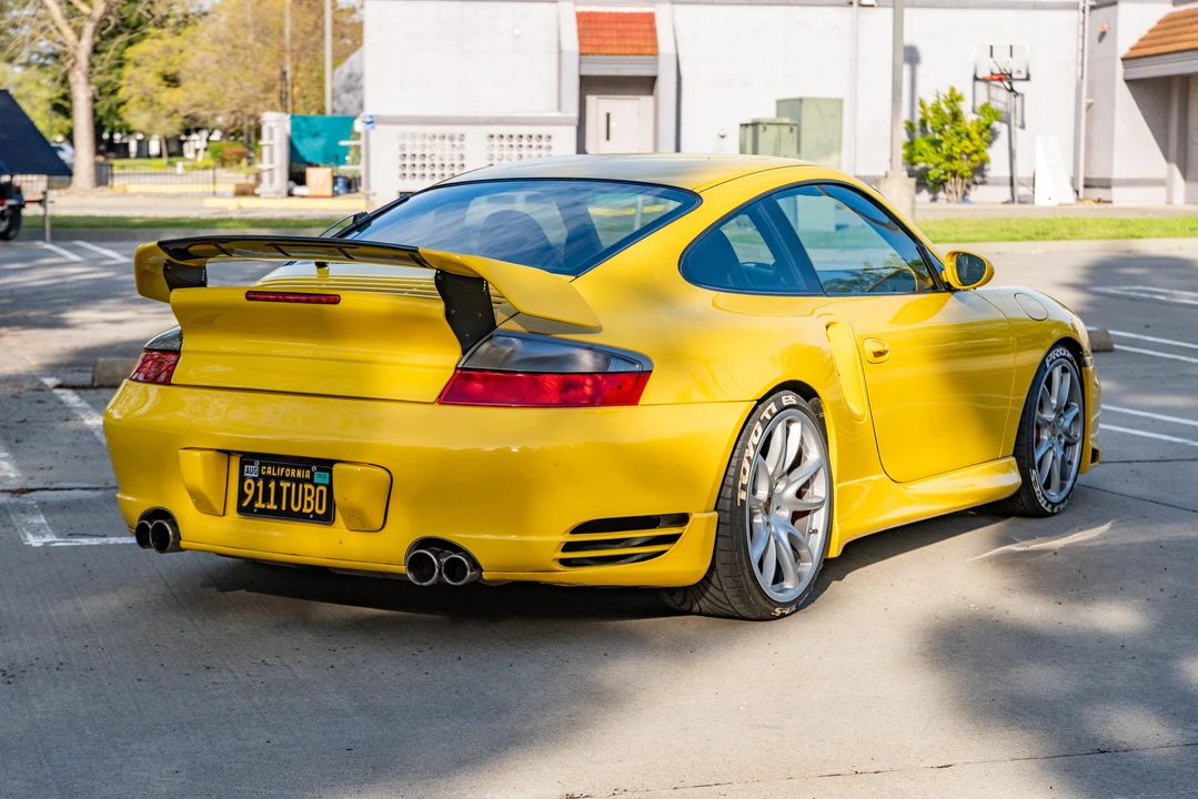2001 Porsche 996 Turbo - Image 9 of 31
