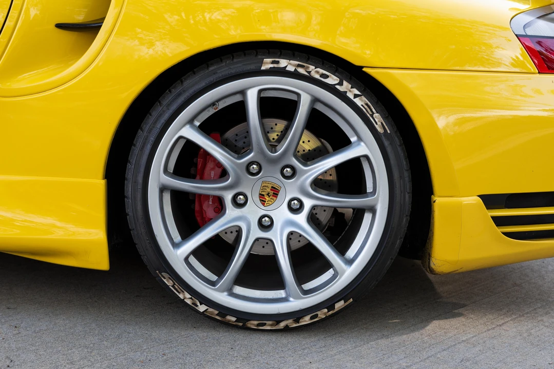 2001 Porsche 996 Turbo - Image 27 of 31
