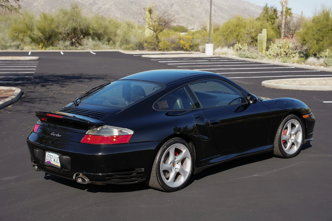 2001 Porsche 996 Turbo - Image 29 of 31