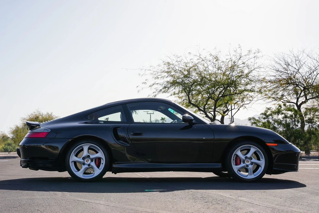 2001 Porsche 996 Turbo - Image 23 of 31
