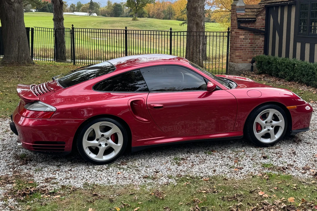 2001 Porsche 996 Turbo - Image 30 of 31