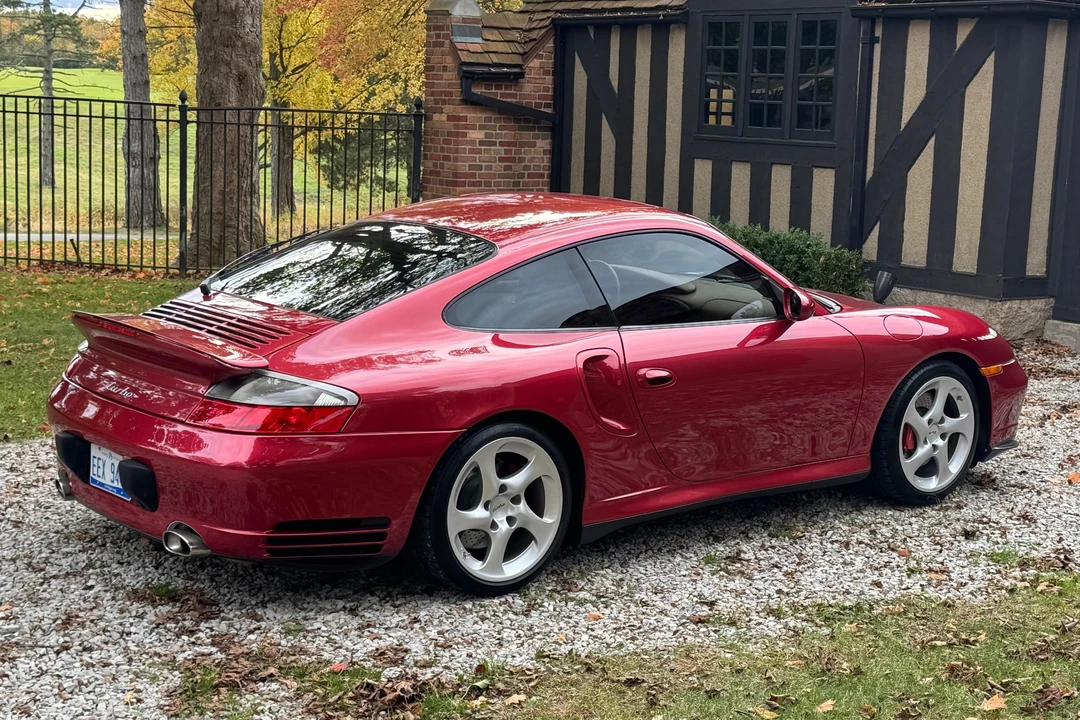 2001 Porsche 996 Turbo - Image 26 of 31