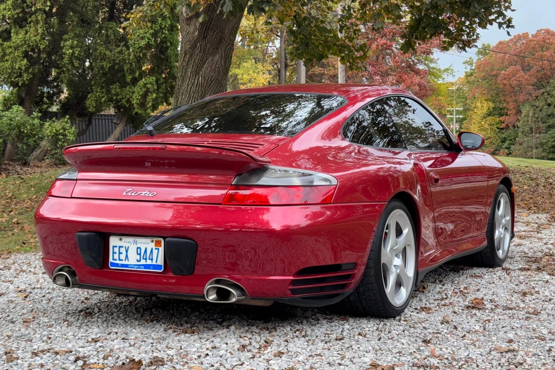 2001 Porsche 996 Turbo - Image 25 of 31