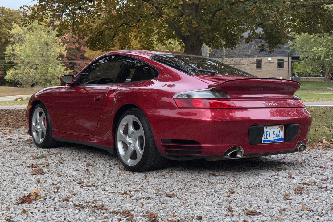 2001 Porsche 996 Turbo - Image 16 of 31