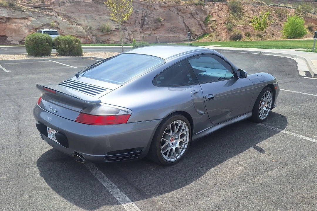 2001 Porsche 996 Turbo - Image 9 of 31