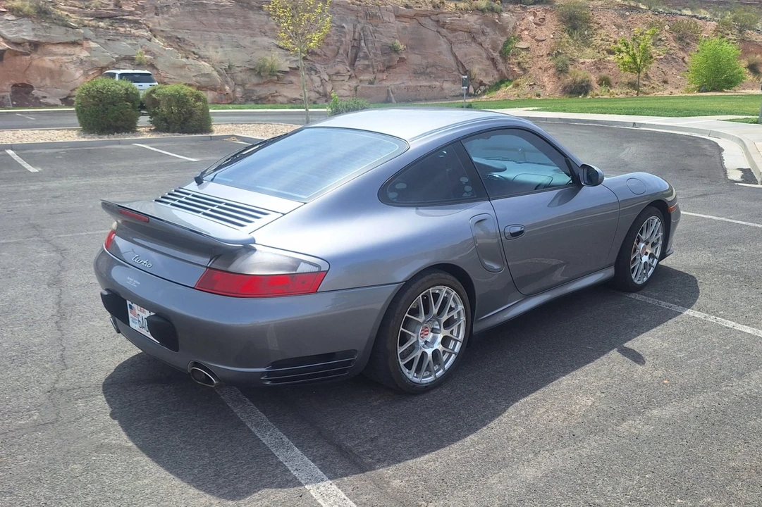 2001 Porsche 996 Turbo - Image 11 of 31