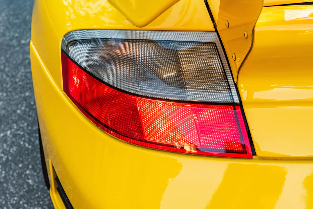 2001 Porsche 996 Turbo - Image 14 of 31