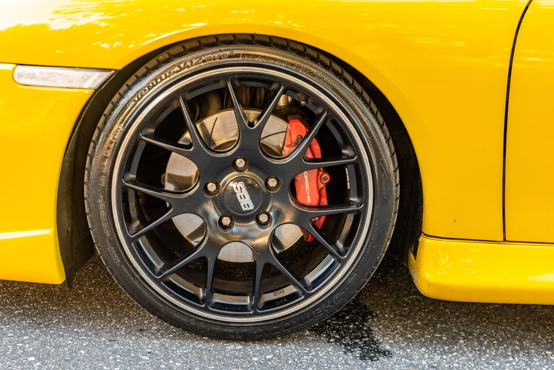 2001 Porsche 996 Turbo - Image 19 of 31