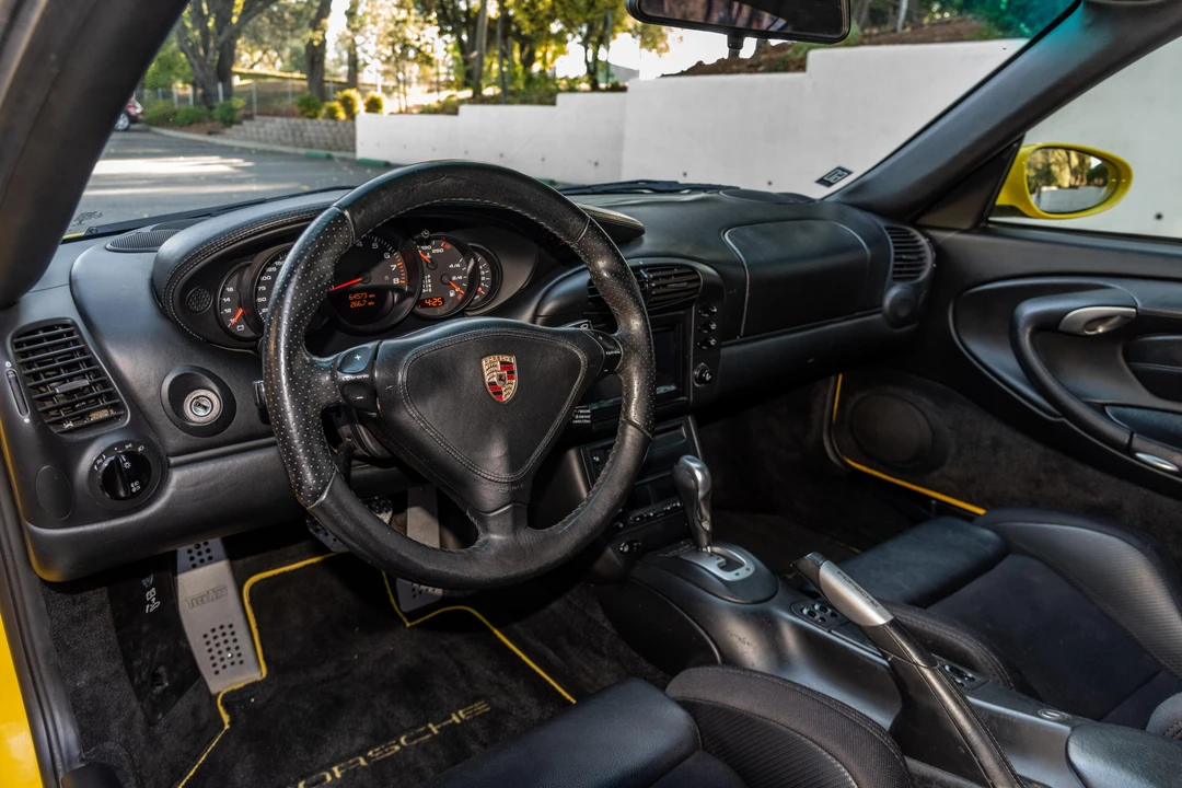 2001 Porsche 996 Turbo - Image 23 of 31