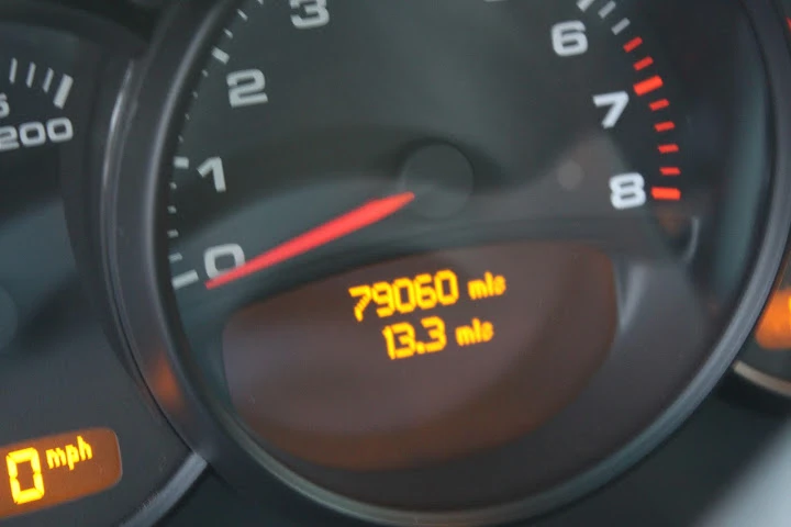2001 Porsche 996 Turbo - Image 10 of 31