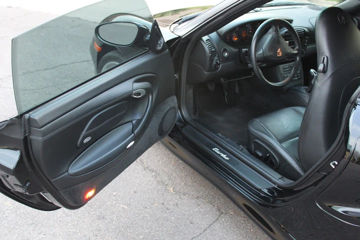 2001 Porsche 996 Turbo - Image 7 of 31