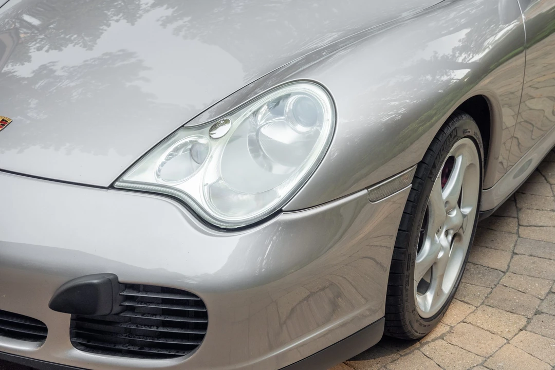 2001 Porsche 996 Turbo - Image 22 of 31