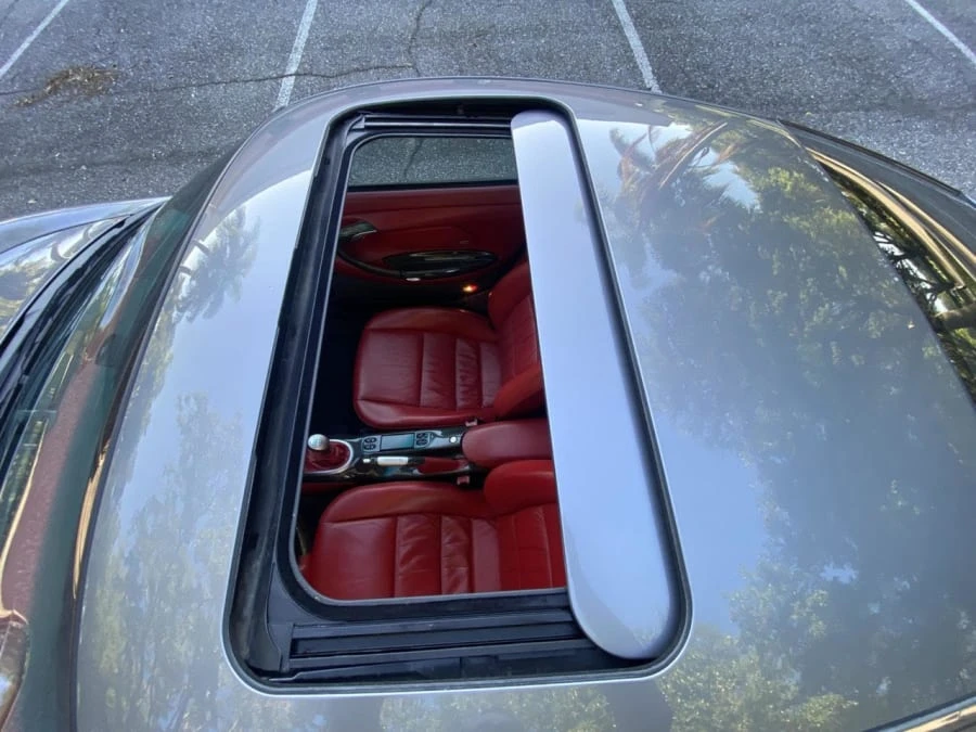 2001 Porsche 996 Turbo - Image 8 of 31