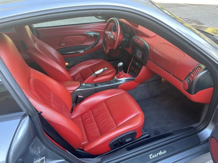 2001 Porsche 996 Turbo - Image 9 of 31