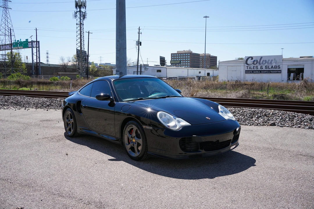 2001 Porsche 996 Turbo - Image 14 of 31