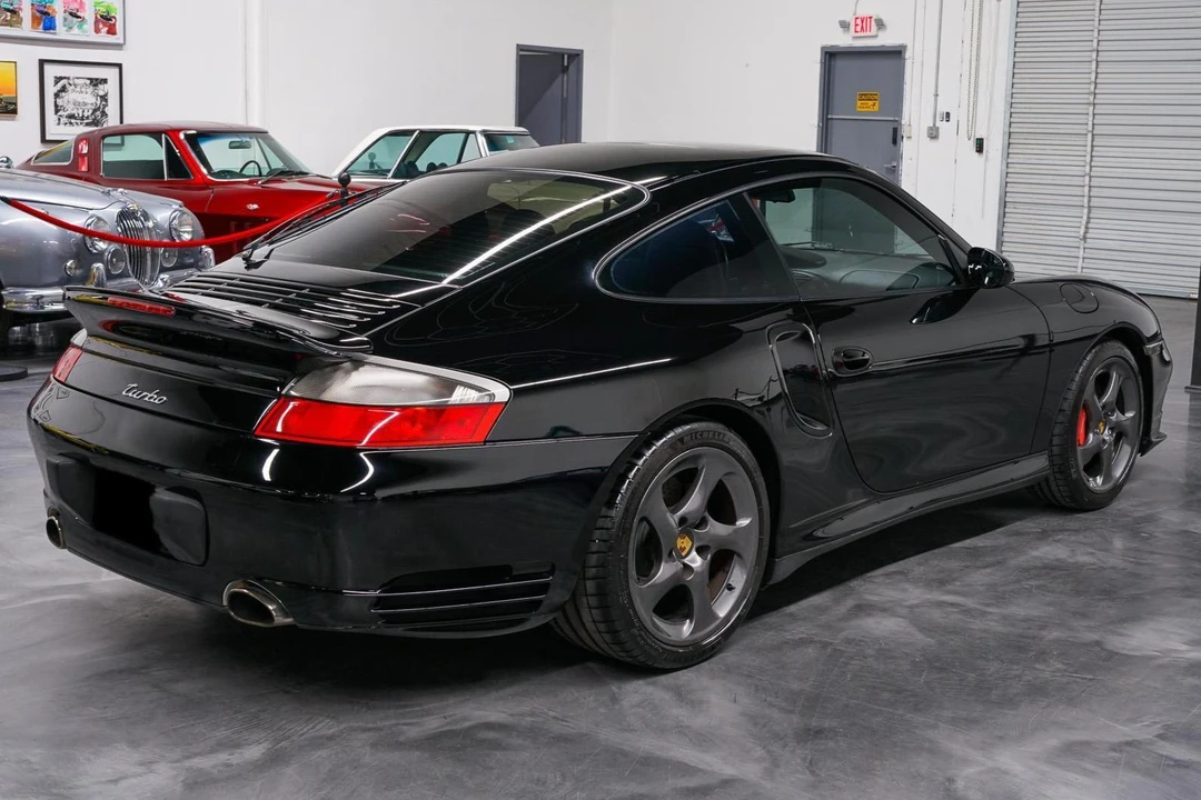 2001 Porsche 996 Turbo - Image 4 of 31