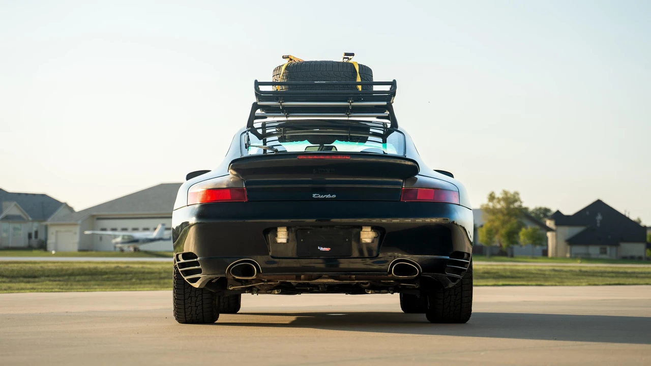2001 Porsche 996 Turbo - Image 14 of 31