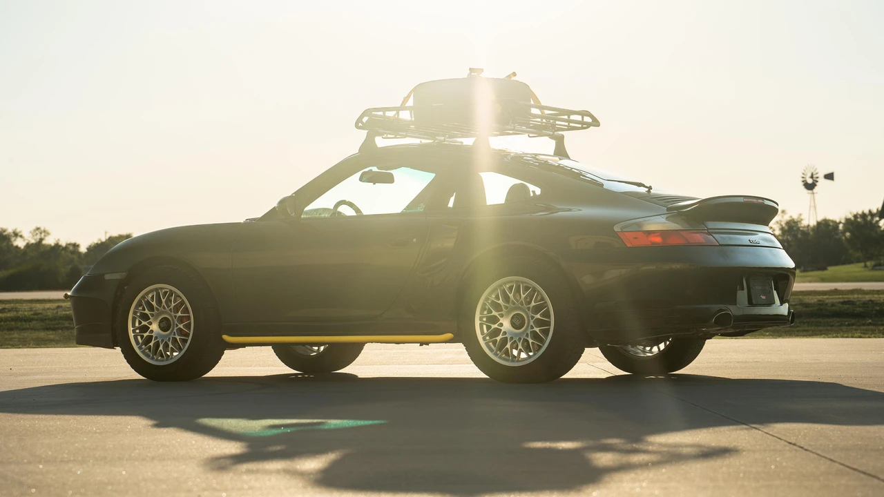 2001 Porsche 996 Turbo - Image 11 of 31